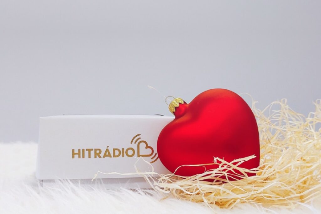 Hitradio podporuje hospic Dum pro Julii - charitativní ozdoby